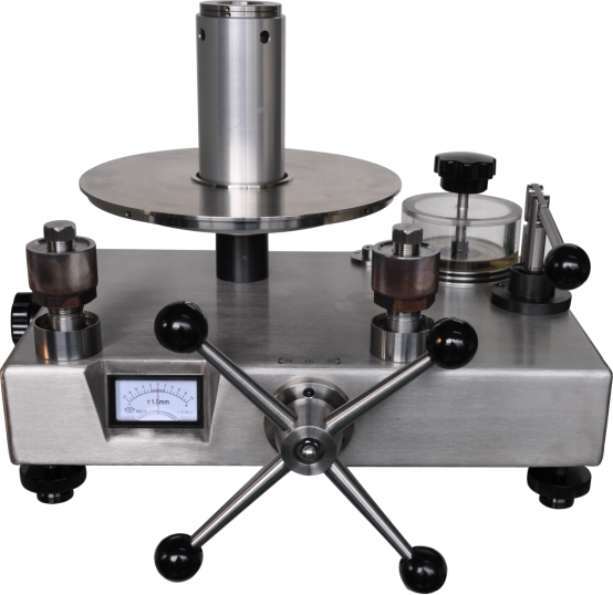 0.05級標準寬量程活塞式壓力計