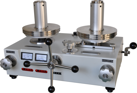 主輔機(jī)一體化寬量程活塞式壓力計(jì)